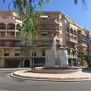 Appartamento In Centro A Vicino, Mentone