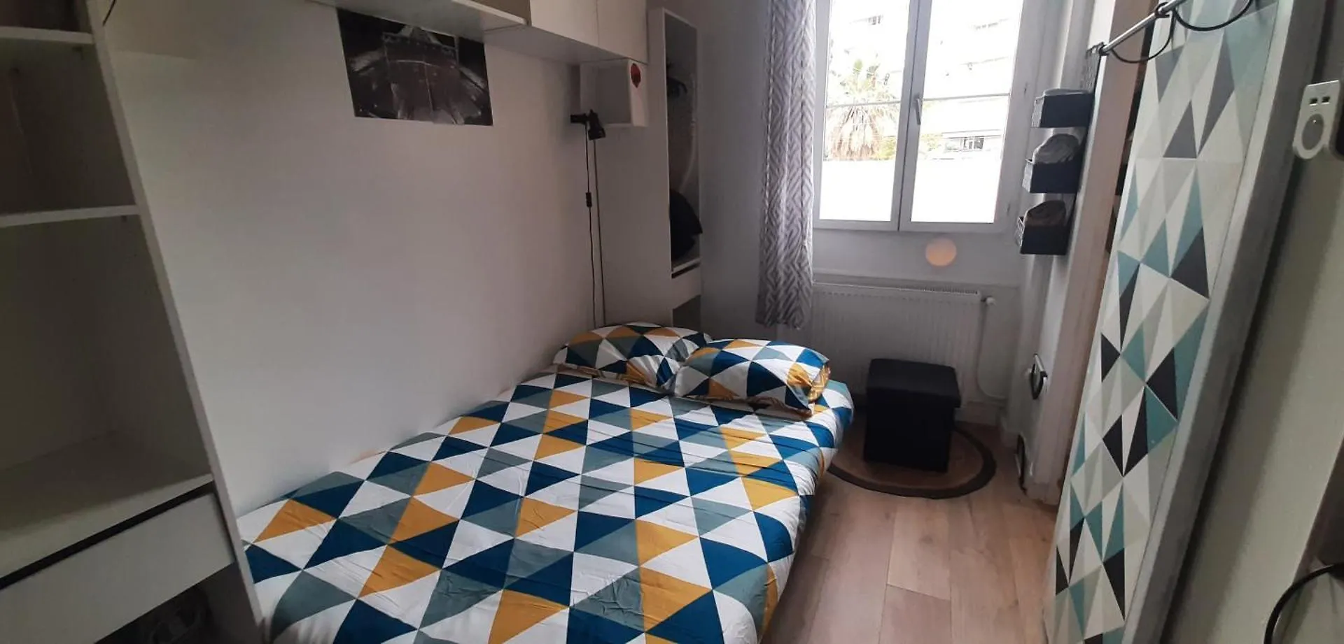 Le Petit Palais Apartment Menton 0*,